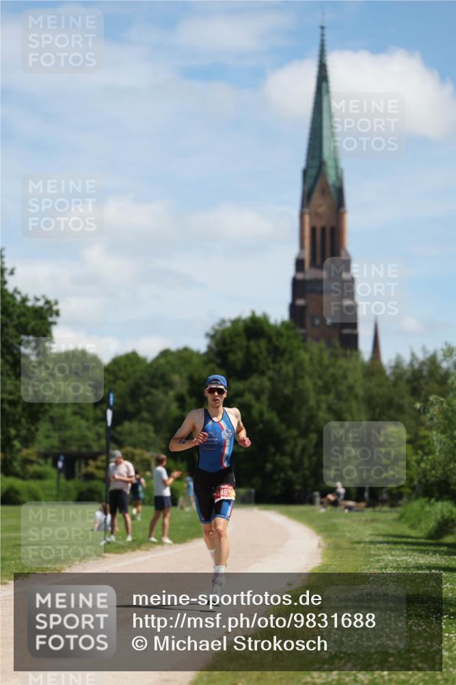 21.06.2026 - Viking Triathlon Michael Strokosch http://msf.ph/oto/9831688 21.06.2026 12:43:46 Laufen 46 meine-sportfotos.de