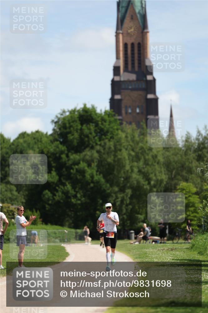 21.06.2026 - Viking Triathlon Michael Strokosch http://msf.ph/oto/9831698 21.06.2026 12:44:44 Laufen 74 meine-sportfotos.de