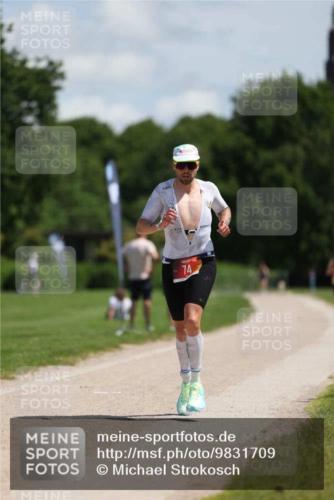 21.06.2026 - Viking Triathlon Michael Strokosch http://msf.ph/oto/9831709 21.06.2026 12:44:50 Laufen 74 meine-sportfotos.de