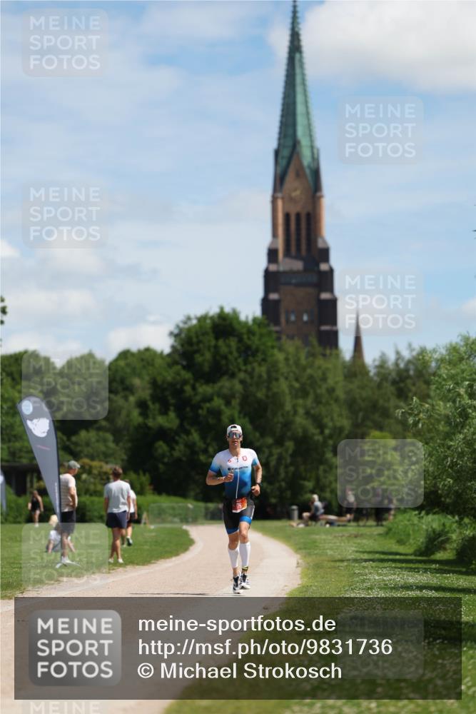 21.06.2026 - Viking Triathlon Michael Strokosch http://msf.ph/oto/9831736 21.06.2026 12:45:16 Laufen 176 meine-sportfotos.de