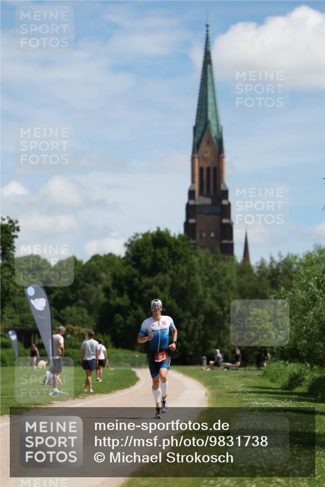 21.06.2026 - Viking Triathlon Michael Strokosch http://msf.ph/oto/9831738 21.06.2026 12:45:17 Laufen 176 meine-sportfotos.de