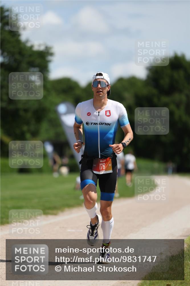 21.06.2026 - Viking Triathlon Michael Strokosch http://msf.ph/oto/9831747 21.06.2026 12:45:20 Laufen 176 meine-sportfotos.de