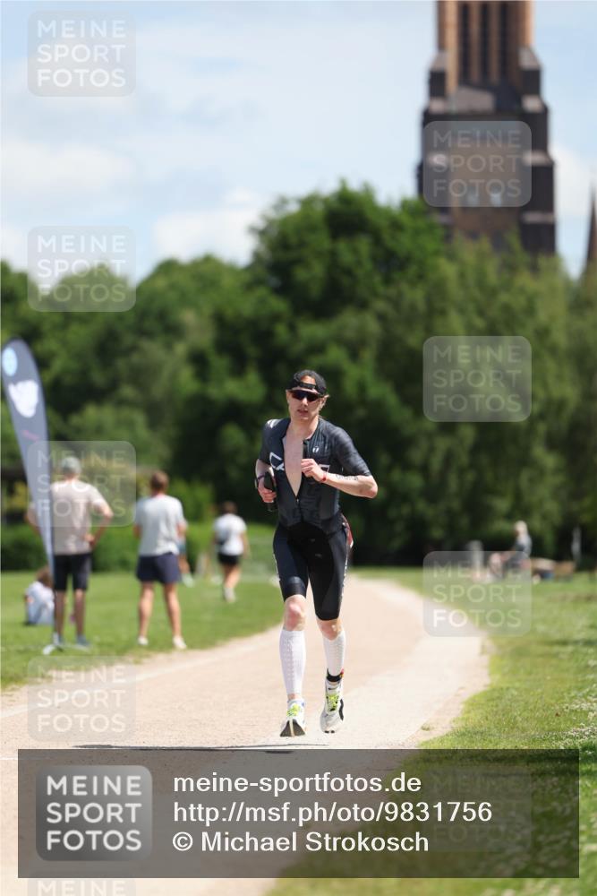 21.06.2026 - Viking Triathlon Michael Strokosch http://msf.ph/oto/9831756 21.06.2026 12:45:45 Laufen 565 meine-sportfotos.de