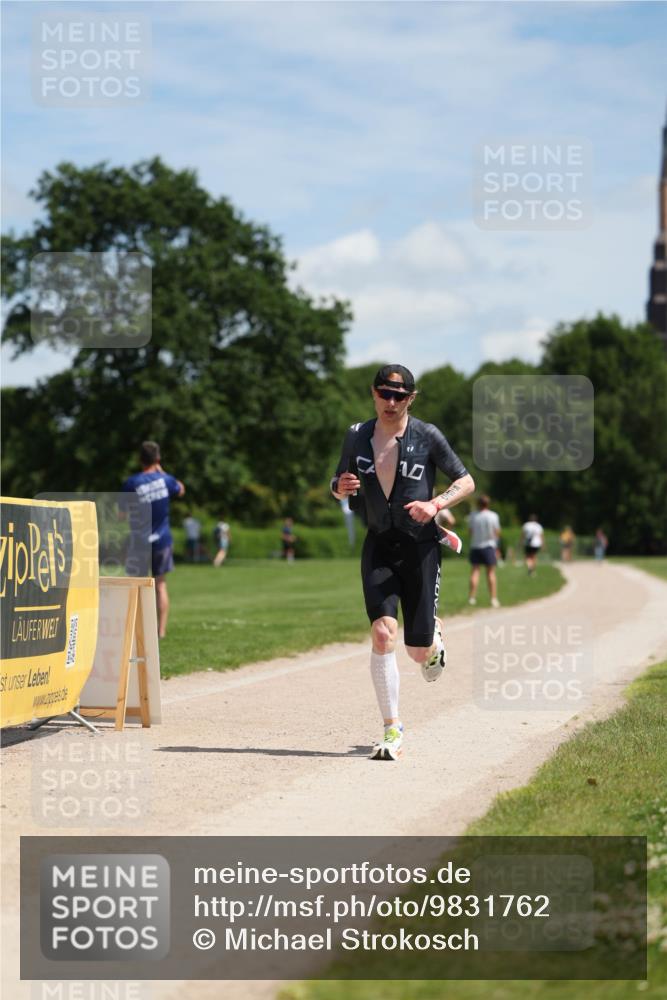 21.06.2026 - Viking Triathlon Michael Strokosch http://msf.ph/oto/9831762 21.06.2026 12:45:47 Laufen 565 meine-sportfotos.de
