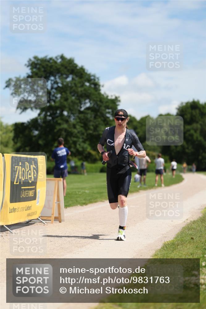 21.06.2026 - Viking Triathlon Michael Strokosch http://msf.ph/oto/9831763 21.06.2026 12:45:48 Laufen 565 meine-sportfotos.de