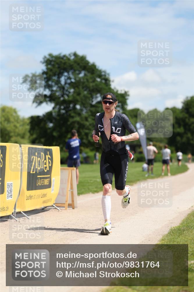 21.06.2026 - Viking Triathlon Michael Strokosch http://msf.ph/oto/9831764 21.06.2026 12:45:48 Laufen 565 meine-sportfotos.de