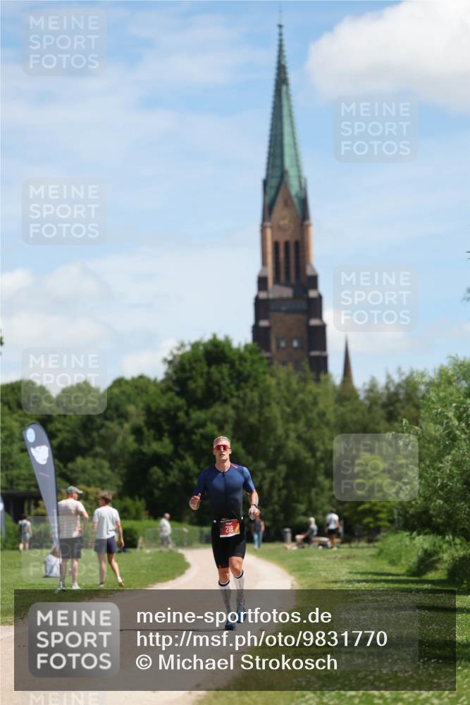 21.06.2026 - Viking Triathlon Michael Strokosch http://msf.ph/oto/9831770 21.06.2026 12:46:10 Laufen 218 meine-sportfotos.de