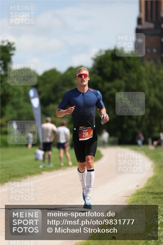 21.06.2026 - Viking Triathlon Michael Strokosch http://msf.ph/oto/9831777 21.06.2026 12:46:13 Laufen 218 meine-sportfotos.de