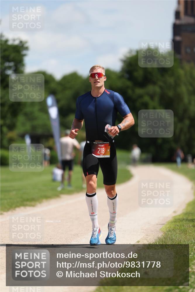 21.06.2026 - Viking Triathlon Michael Strokosch http://msf.ph/oto/9831778 21.06.2026 12:46:13 Laufen 218 meine-sportfotos.de