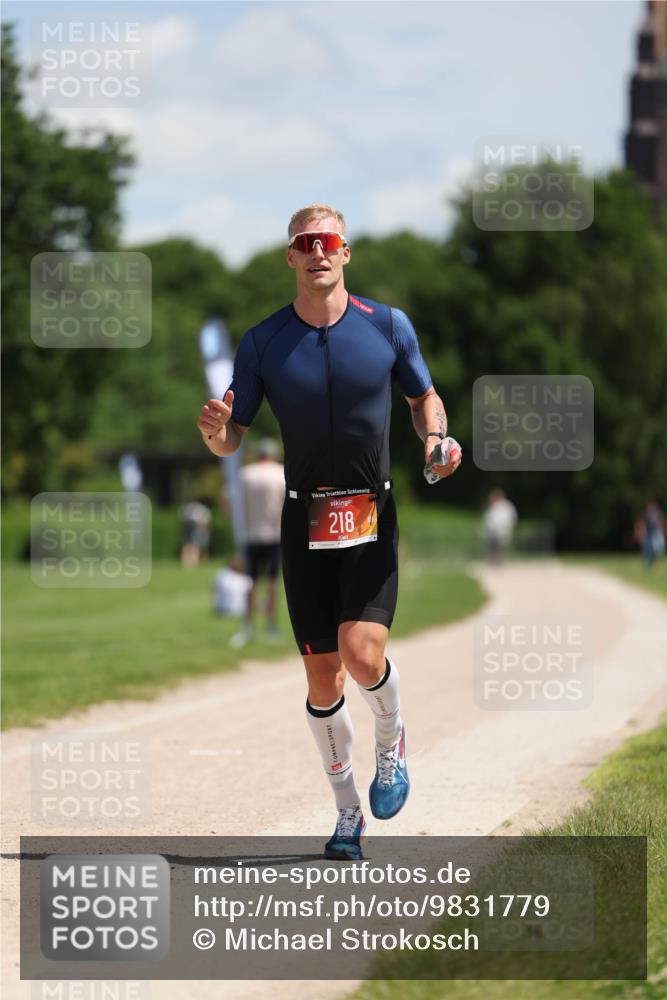 21.06.2026 - Viking Triathlon Michael Strokosch http://msf.ph/oto/9831779 21.06.2026 12:46:13 Laufen 218 meine-sportfotos.de