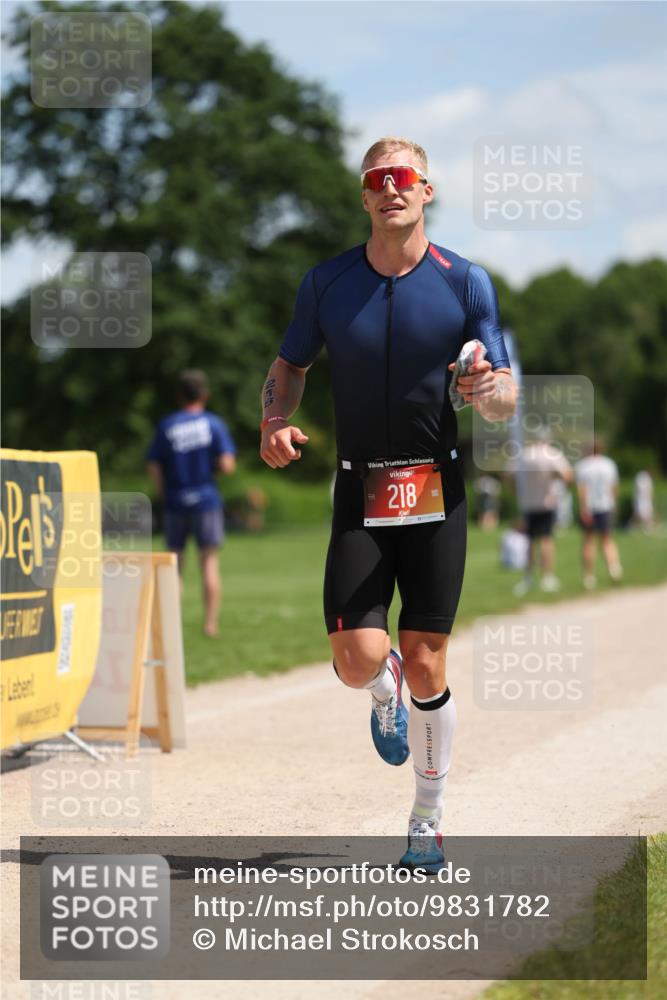 21.06.2026 - Viking Triathlon Michael Strokosch http://msf.ph/oto/9831782 21.06.2026 12:46:14 Laufen 218 meine-sportfotos.de