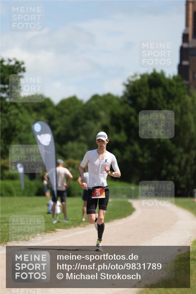 21.06.2026 - Viking Triathlon Michael Strokosch http://msf.ph/oto/9831789 21.06.2026 12:46:38 Laufen 38 meine-sportfotos.de