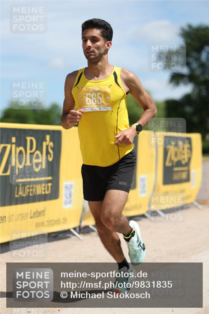21.06.2026 - Viking Triathlon Michael Strokosch http://msf.ph/oto/9831835 21.06.2026 12:47:23 Laufen 665 meine-sportfotos.de