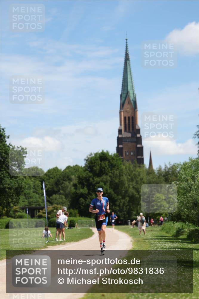 21.06.2026 - Viking Triathlon Michael Strokosch http://msf.ph/oto/9831836 21.06.2026 12:48:19 Laufen 474 meine-sportfotos.de