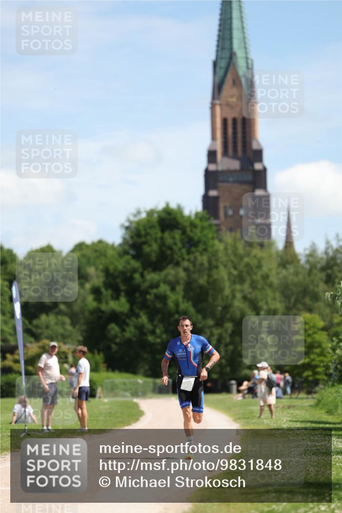 21.06.2026 - Viking Triathlon Michael Strokosch http://msf.ph/oto/9831848 21.06.2026 12:48:31 Laufen 410 meine-sportfotos.de