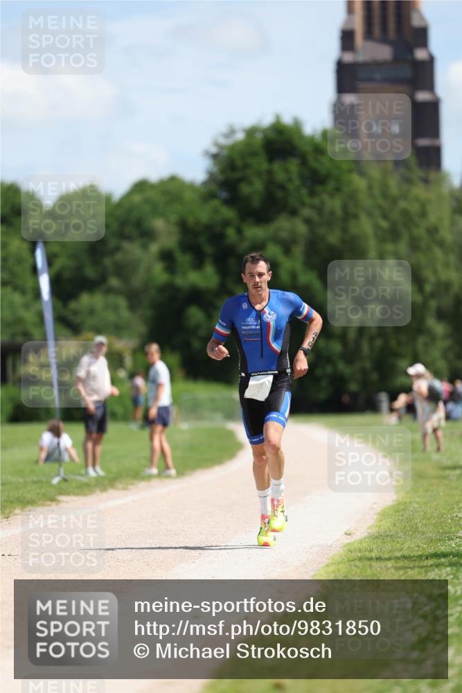 21.06.2026 - Viking Triathlon Michael Strokosch http://msf.ph/oto/9831850 21.06.2026 12:48:33 Laufen 410 meine-sportfotos.de