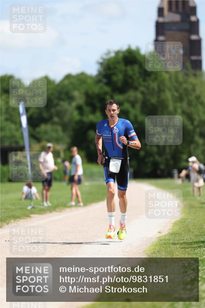 21.06.2026 - Viking Triathlon Michael Strokosch http://msf.ph/oto/9831851 21.06.2026 12:48:33 Laufen 410 meine-sportfotos.de