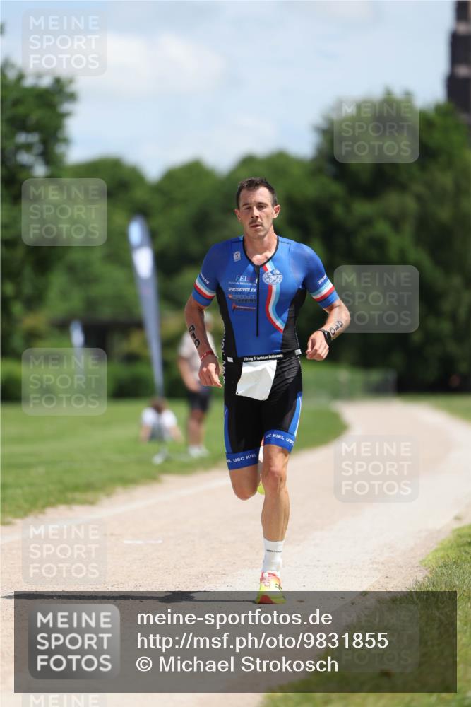 21.06.2026 - Viking Triathlon Michael Strokosch http://msf.ph/oto/9831855 21.06.2026 12:48:34 Laufen 410 meine-sportfotos.de