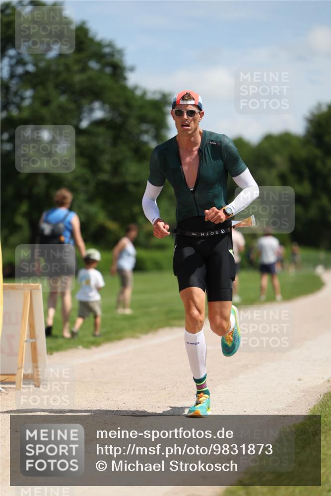 21.06.2026 - Viking Triathlon Michael Strokosch http://msf.ph/oto/9831873 21.06.2026 12:49:32 Laufen 500 meine-sportfotos.de