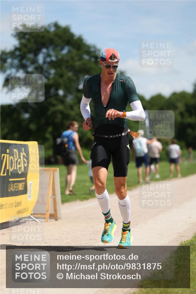 21.06.2026 - Viking Triathlon Michael Strokosch http://msf.ph/oto/9831875 21.06.2026 12:49:32 Laufen 500 meine-sportfotos.de