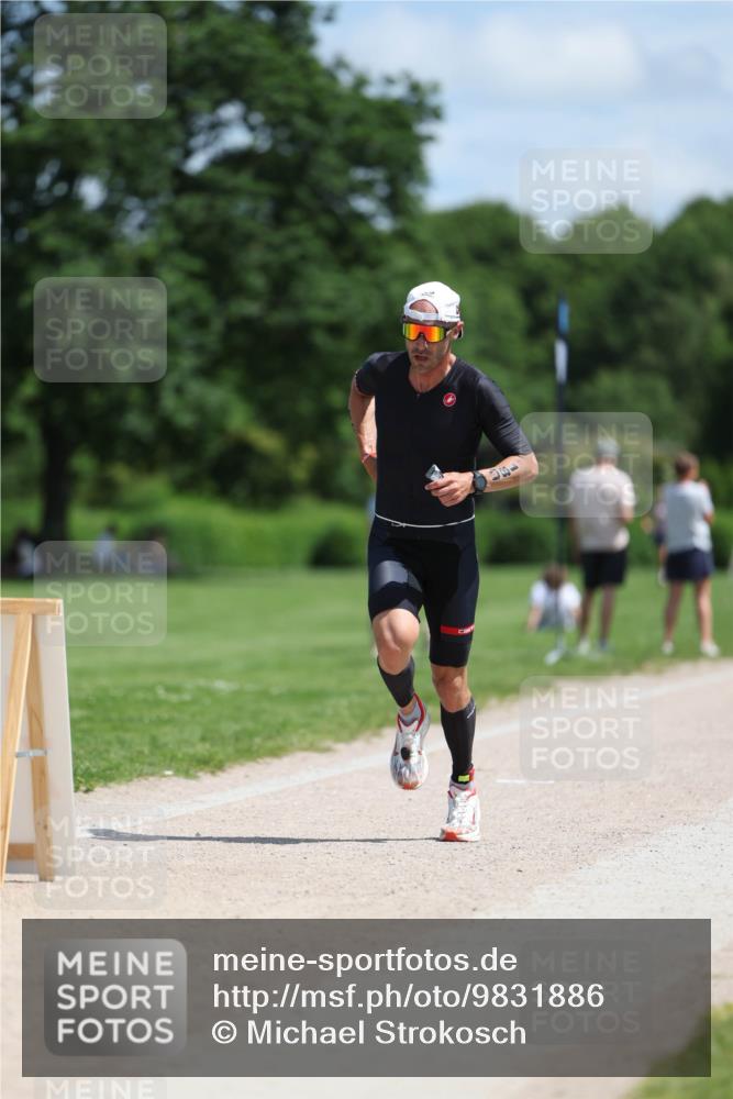21.06.2026 - Viking Triathlon Michael Strokosch http://msf.ph/oto/9831886 21.06.2026 12:50:05 Laufen 180, 359 meine-sportfotos.de
