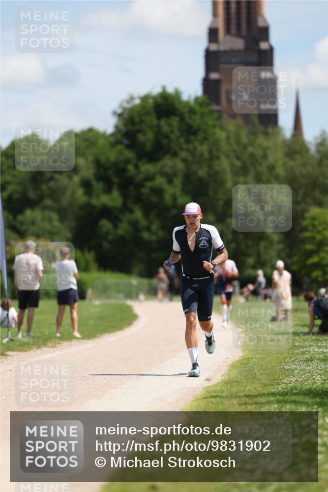21.06.2026 - Viking Triathlon Michael Strokosch http://msf.ph/oto/9831902 21.06.2026 12:50:12 Laufen 189, 359 meine-sportfotos.de