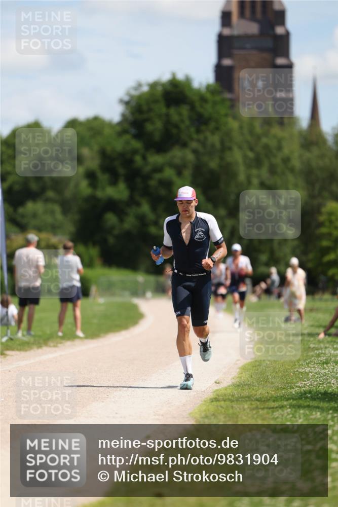 21.06.2026 - Viking Triathlon Michael Strokosch http://msf.ph/oto/9831904 21.06.2026 12:50:12 Laufen 189, 359 meine-sportfotos.de