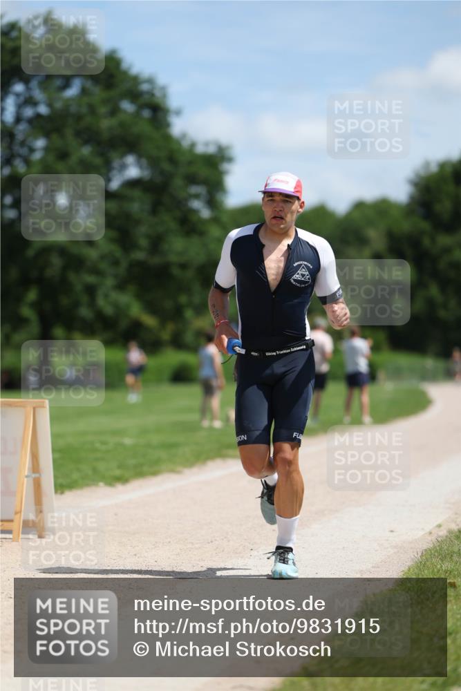 21.06.2026 - Viking Triathlon Michael Strokosch http://msf.ph/oto/9831915 21.06.2026 12:50:16 Laufen 189 meine-sportfotos.de
