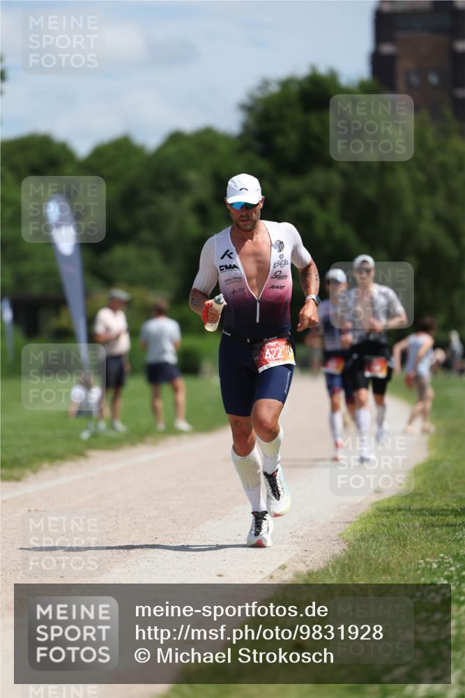 21.06.2026 - Viking Triathlon Michael Strokosch http://msf.ph/oto/9831928 21.06.2026 12:50:23 Laufen 104, 145, 422 meine-sportfotos.de