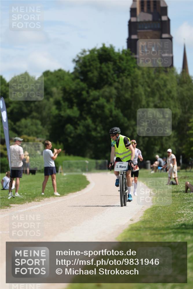 21.06.2026 - Viking Triathlon Michael Strokosch http://msf.ph/oto/9831946 21.06.2026 12:51:06 Laufen 9 meine-sportfotos.de