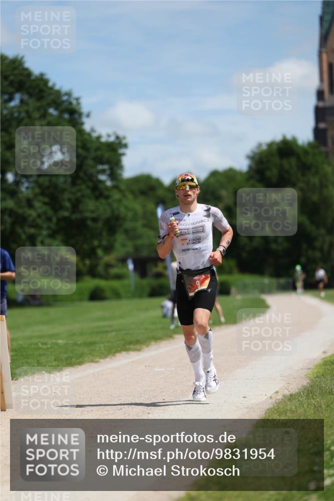 21.06.2026 - Viking Triathlon Michael Strokosch http://msf.ph/oto/9831954 21.06.2026 12:51:13 Laufen 9 meine-sportfotos.de
