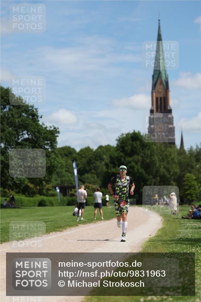 21.06.2026 - Viking Triathlon Michael Strokosch http://msf.ph/oto/9831963 21.06.2026 12:51:33 Laufen 383 meine-sportfotos.de