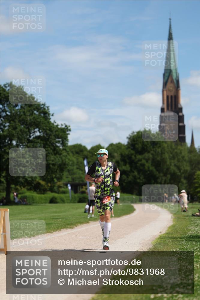 21.06.2026 - Viking Triathlon Michael Strokosch http://msf.ph/oto/9831968 21.06.2026 12:51:34 Laufen 383 meine-sportfotos.de