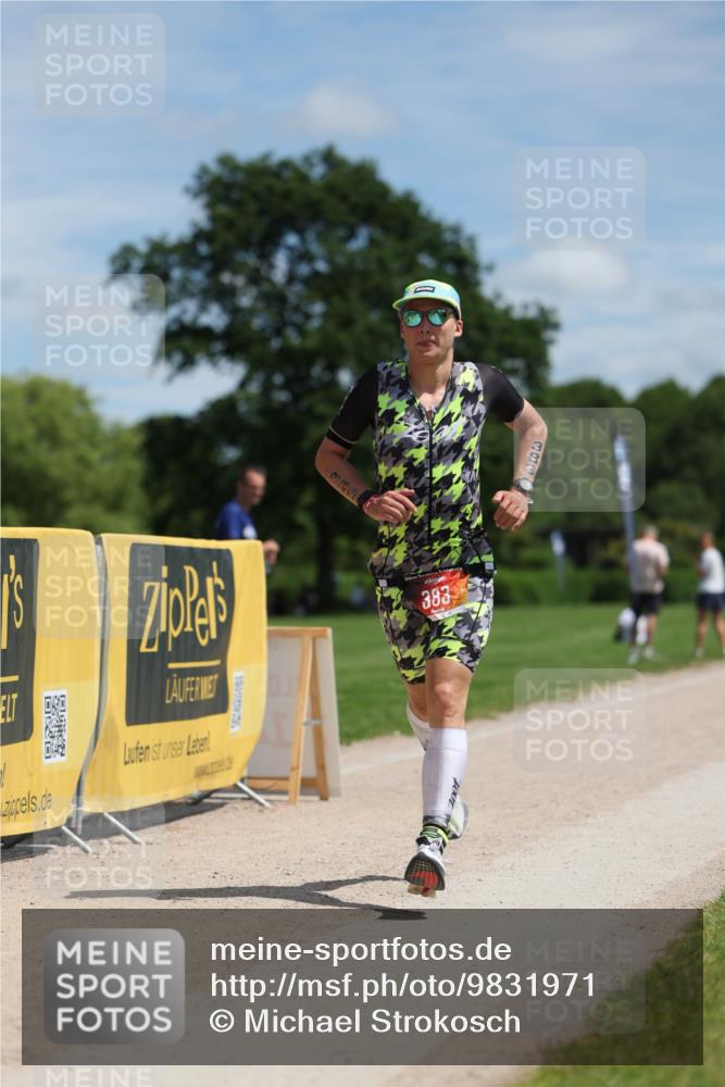 21.06.2026 - Viking Triathlon Michael Strokosch http://msf.ph/oto/9831971 21.06.2026 12:51:36 Laufen 383 meine-sportfotos.de