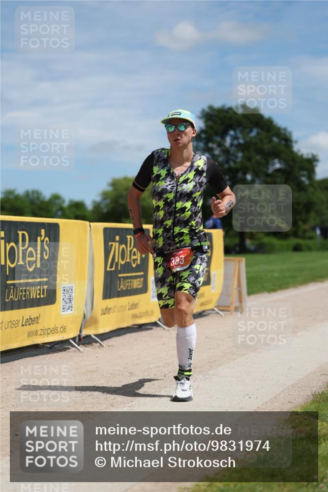 21.06.2026 - Viking Triathlon Michael Strokosch http://msf.ph/oto/9831974 21.06.2026 12:51:36 Laufen 383 meine-sportfotos.de