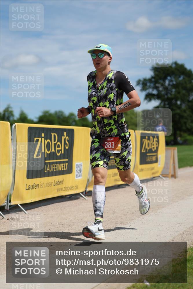 21.06.2026 - Viking Triathlon Michael Strokosch http://msf.ph/oto/9831975 21.06.2026 12:51:37 Laufen 383 meine-sportfotos.de