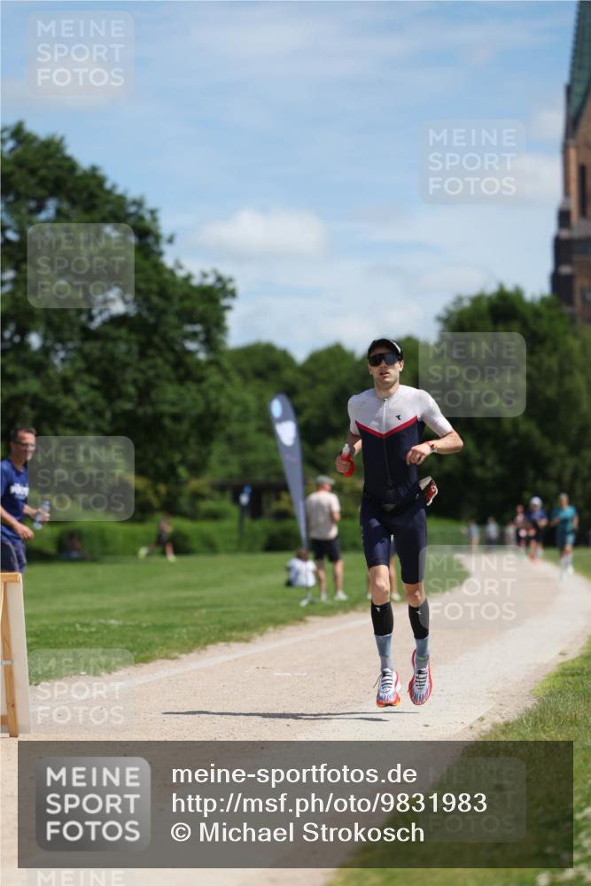 21.06.2026 - Viking Triathlon Michael Strokosch http://msf.ph/oto/9831983 21.06.2026 12:52:20 Laufen 579 meine-sportfotos.de