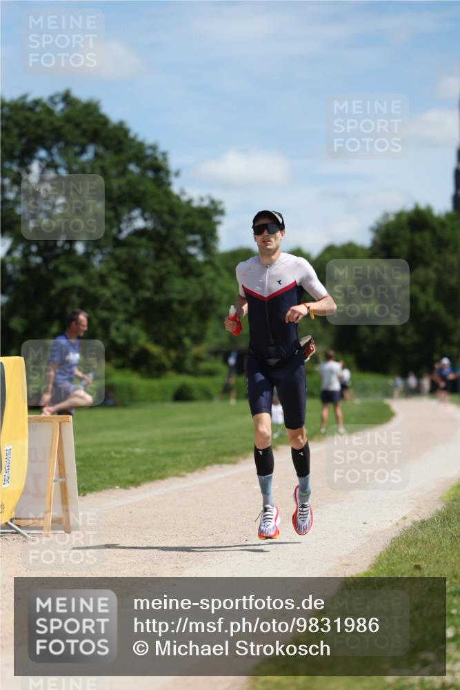 21.06.2026 - Viking Triathlon Michael Strokosch http://msf.ph/oto/9831986 21.06.2026 12:52:21 Laufen 579 meine-sportfotos.de