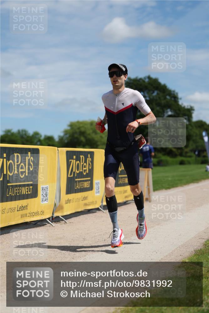 21.06.2026 - Viking Triathlon Michael Strokosch http://msf.ph/oto/9831992 21.06.2026 12:52:23 Laufen 579 meine-sportfotos.de