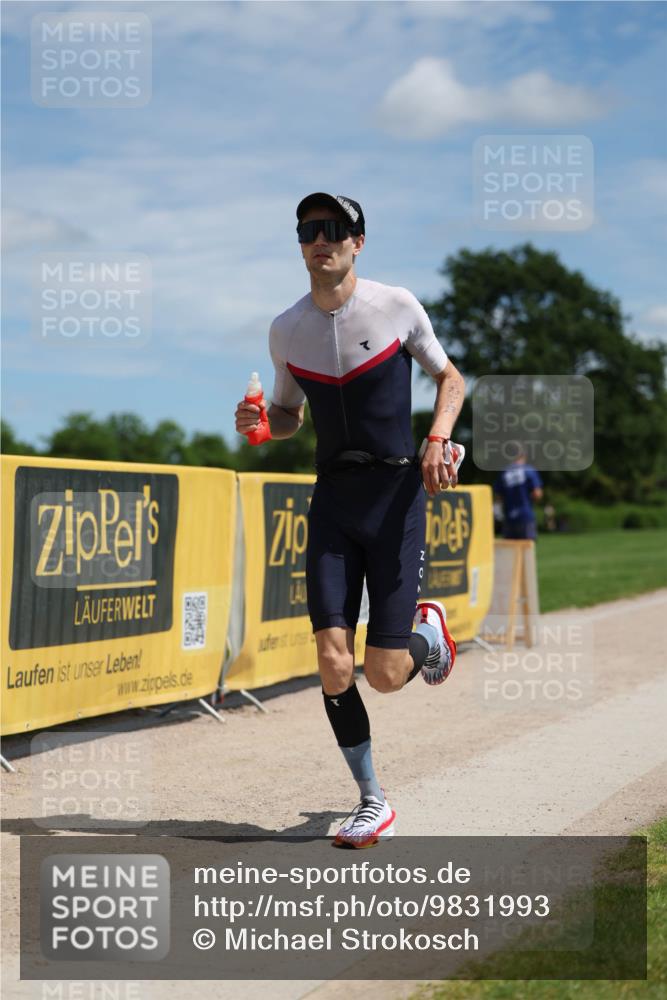21.06.2026 - Viking Triathlon Michael Strokosch http://msf.ph/oto/9831993 21.06.2026 12:52:23 Laufen 579 meine-sportfotos.de