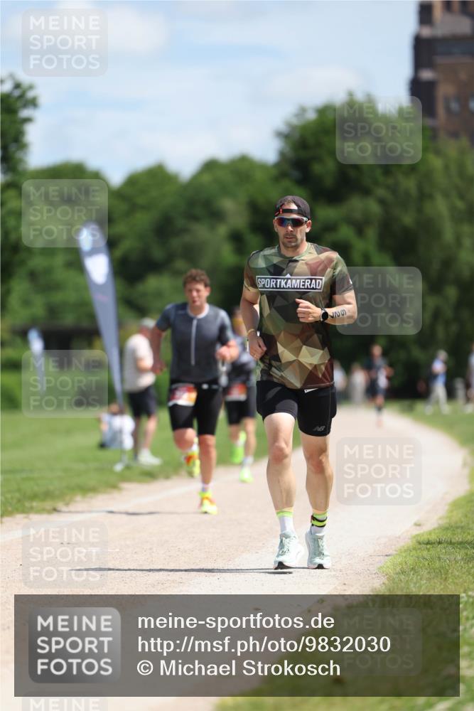 21.06.2026 - Viking Triathlon Michael Strokosch http://msf.ph/oto/9832030 21.06.2026 12:52:46 Laufen 27, 109, 265, 392, 627 meine-sportfotos.de