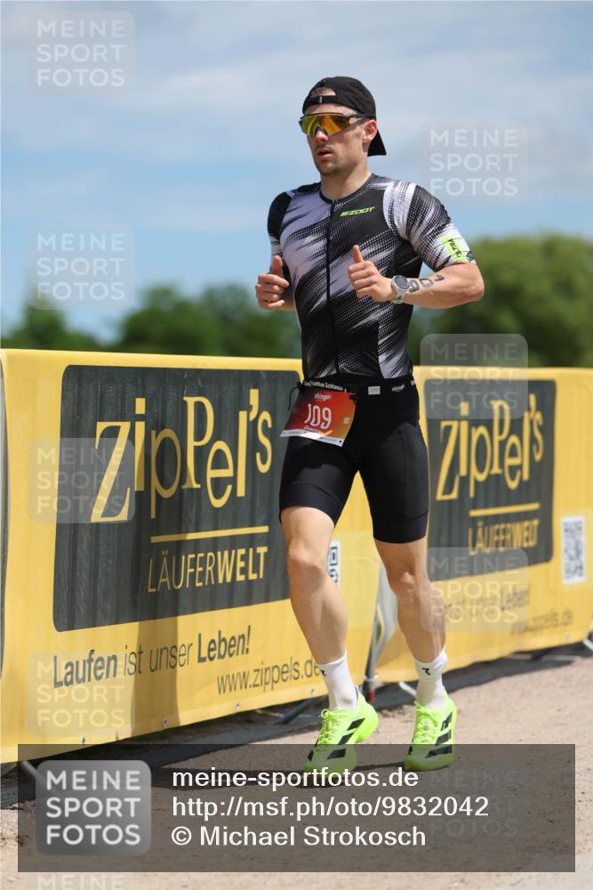 21.06.2026 - Viking Triathlon Michael Strokosch http://msf.ph/oto/9832042 21.06.2026 12:52:53 Laufen 109, 392, 627 meine-sportfotos.de