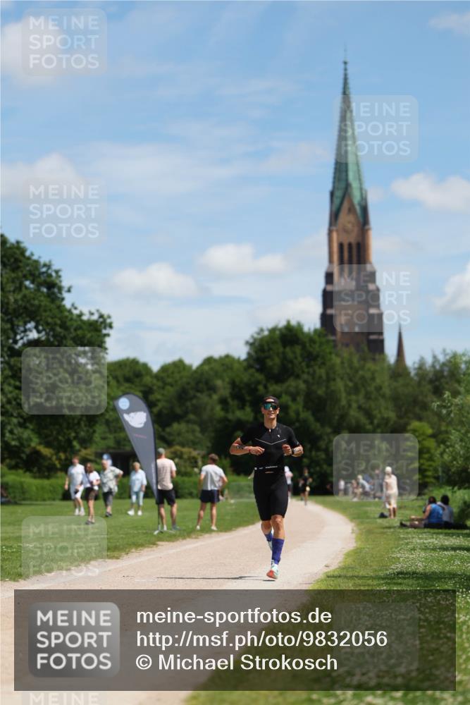 21.06.2026 - Viking Triathlon Michael Strokosch http://msf.ph/oto/9832056 21.06.2026 12:53:35 Laufen 446 meine-sportfotos.de