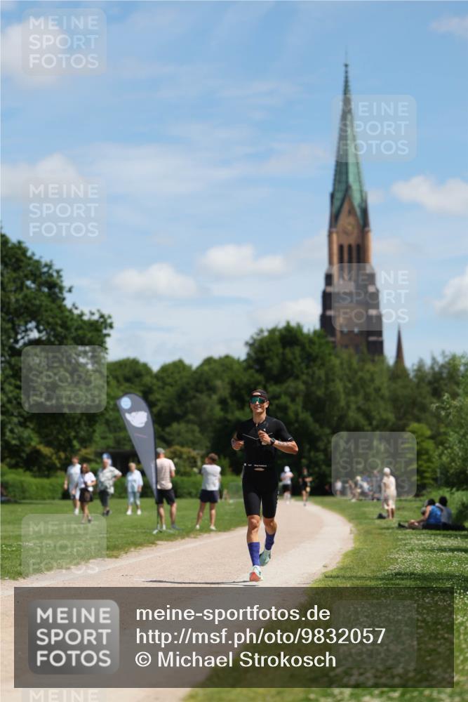 21.06.2026 - Viking Triathlon Michael Strokosch http://msf.ph/oto/9832057 21.06.2026 12:53:36 Laufen 446 meine-sportfotos.de