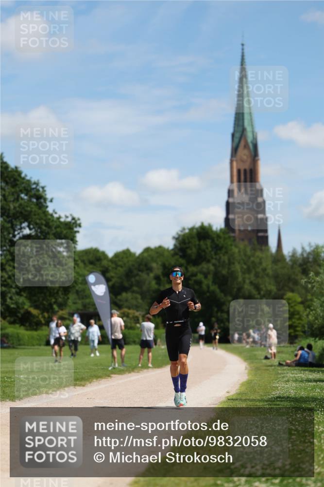 21.06.2026 - Viking Triathlon Michael Strokosch http://msf.ph/oto/9832058 21.06.2026 12:53:36 Laufen 446 meine-sportfotos.de