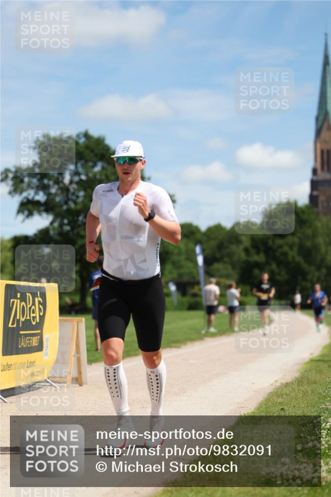21.06.2026 - Viking Triathlon Michael Strokosch http://msf.ph/oto/9832091 21.06.2026 12:54:05 Laufen 114, 360, 626 meine-sportfotos.de