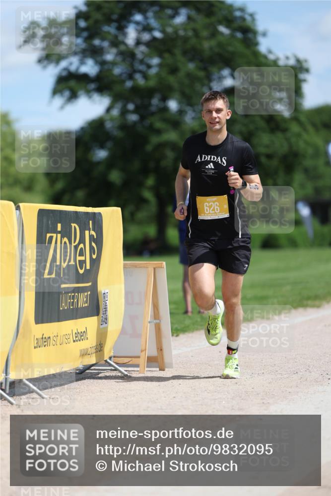 21.06.2026 - Viking Triathlon Michael Strokosch http://msf.ph/oto/9832095 21.06.2026 12:54:11 Laufen 360, 432, 626 meine-sportfotos.de