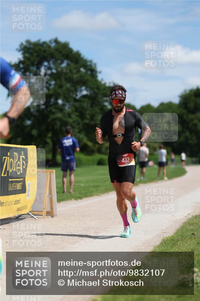 21.06.2026 - Viking Triathlon Michael Strokosch http://msf.ph/oto/9832107 21.06.2026 12:54:15 Laufen 360, 432, 626 meine-sportfotos.de