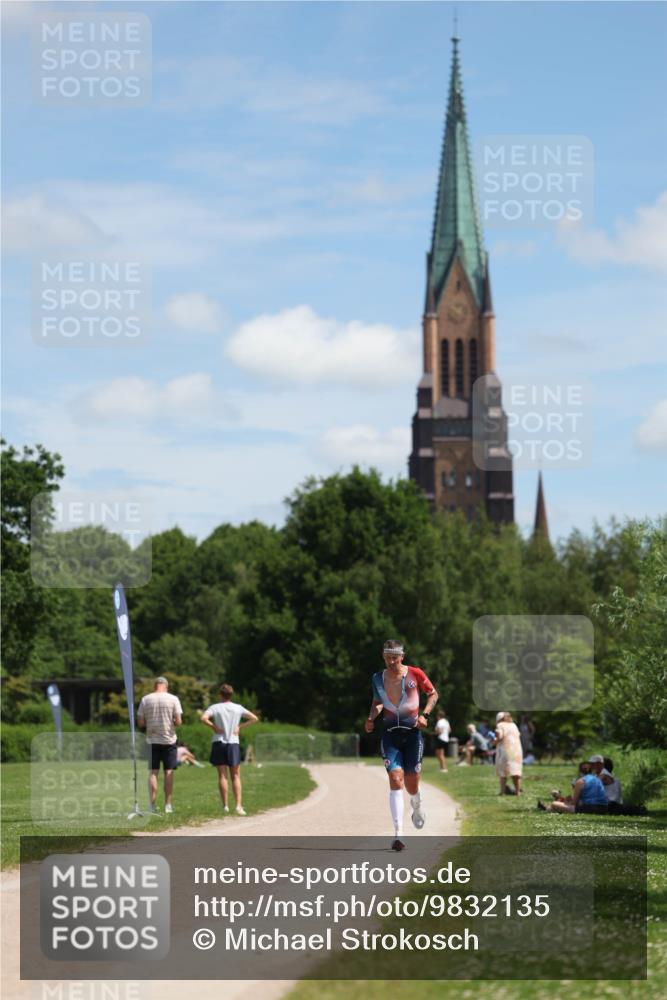 21.06.2026 - Viking Triathlon Michael Strokosch http://msf.ph/oto/9832135 21.06.2026 12:54:39 Laufen 49 meine-sportfotos.de