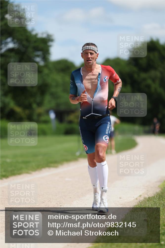 21.06.2026 - Viking Triathlon Michael Strokosch http://msf.ph/oto/9832145 21.06.2026 12:54:44 Laufen 49 meine-sportfotos.de
